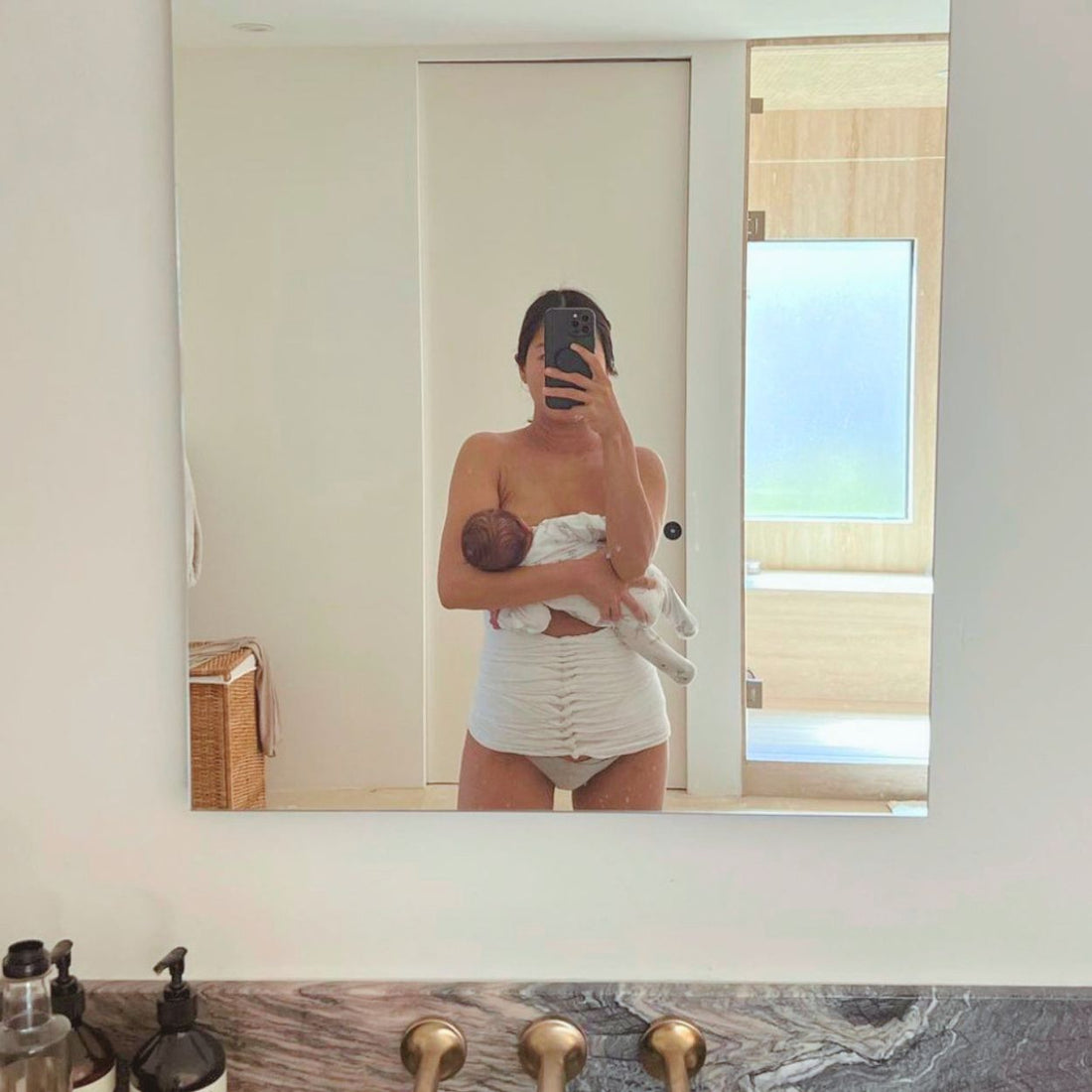 The 4th Trimester Survival Guide: What Nobody Tells You